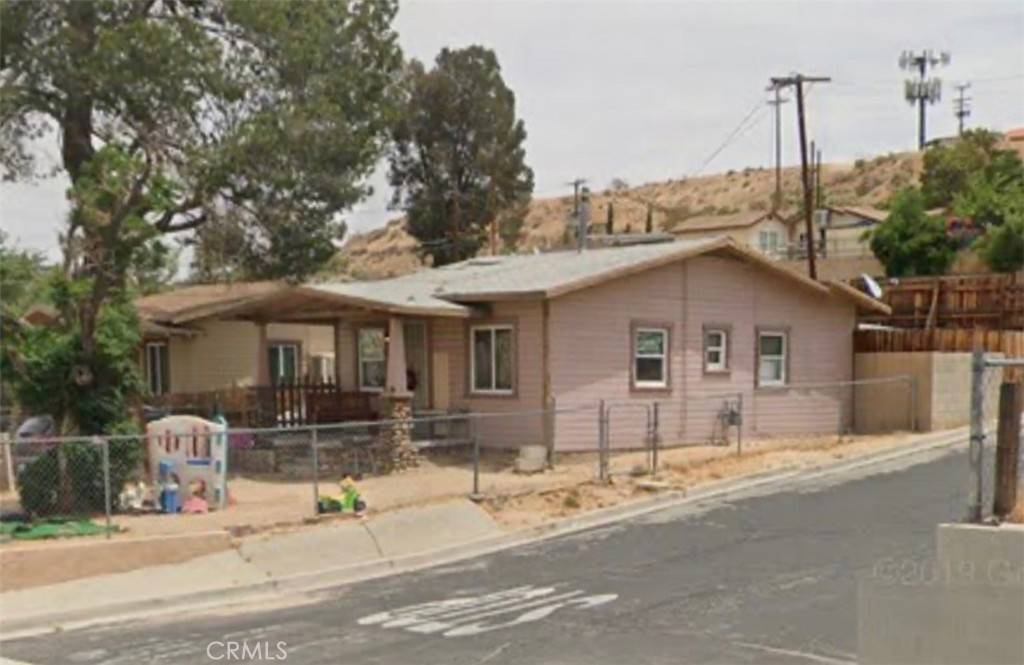 Victorville, CA 92395,15307 Hesperia RD