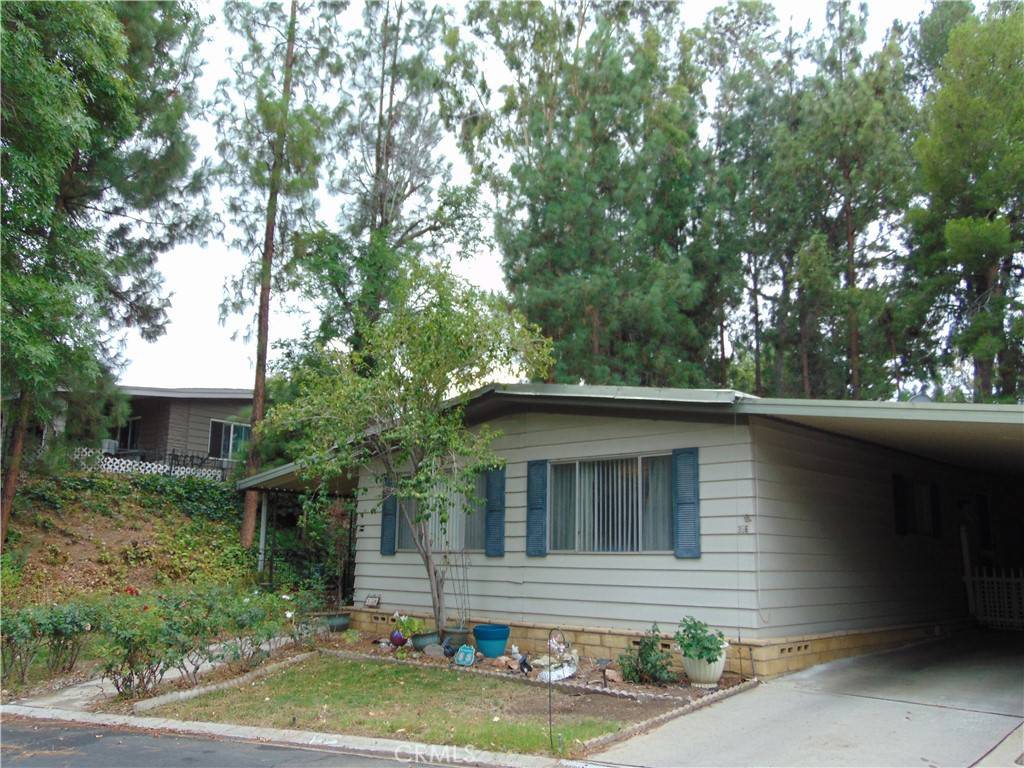 Highland, CA 92346,4040 Piedmont DR #356