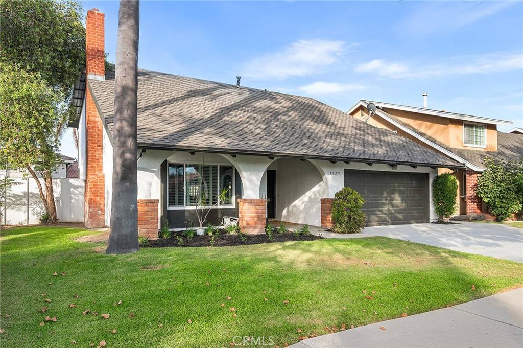 Santa Ana, CA 92704,3129 S Rene DR