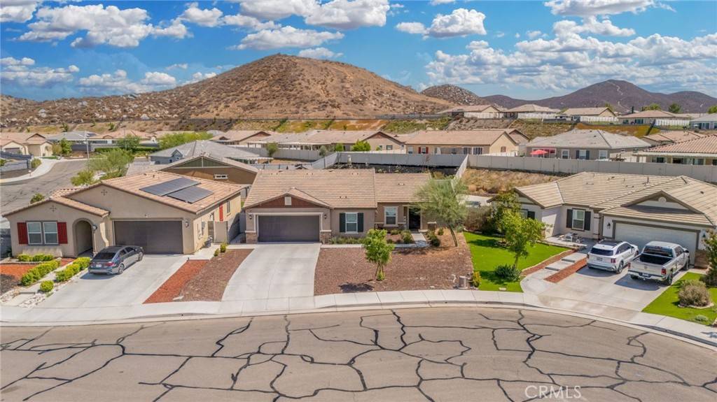 Menifee, CA 92585,27777 Calle Los Olivos