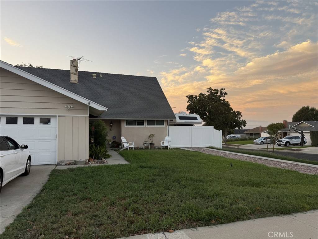 Corona, CA 92879,397 Raymor AVE