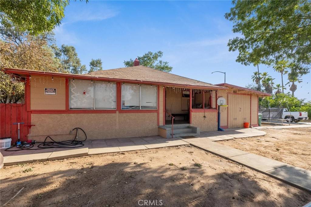 Beaumont, CA 92223,207 E 5th ST