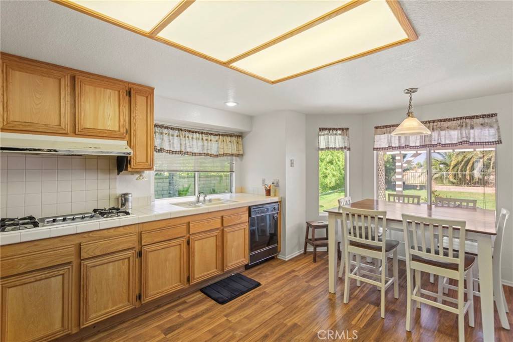 Highland, CA 92346,7126 Ridge DR