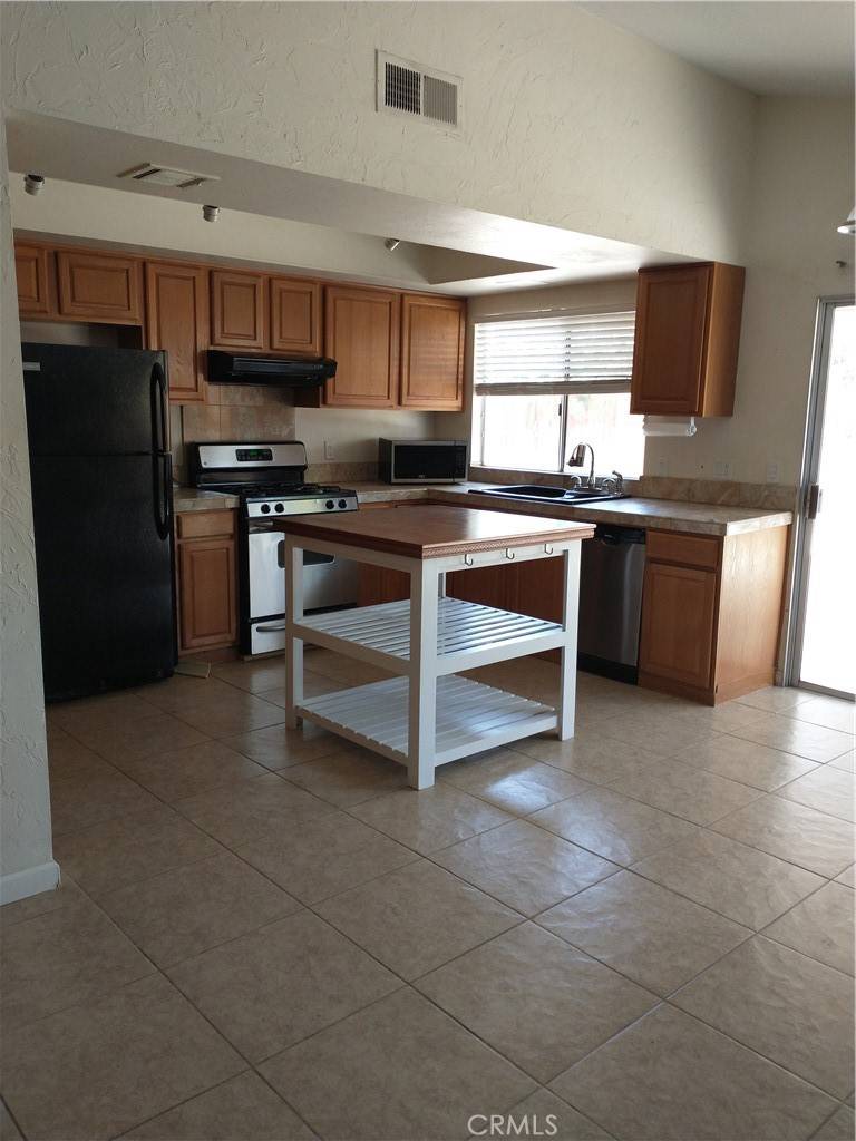 La Quinta, CA 92253,51600 Avenida Mendoza