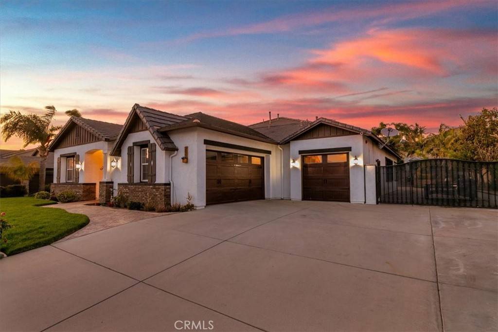 Norco, CA 92860,229 Oldenburg LN