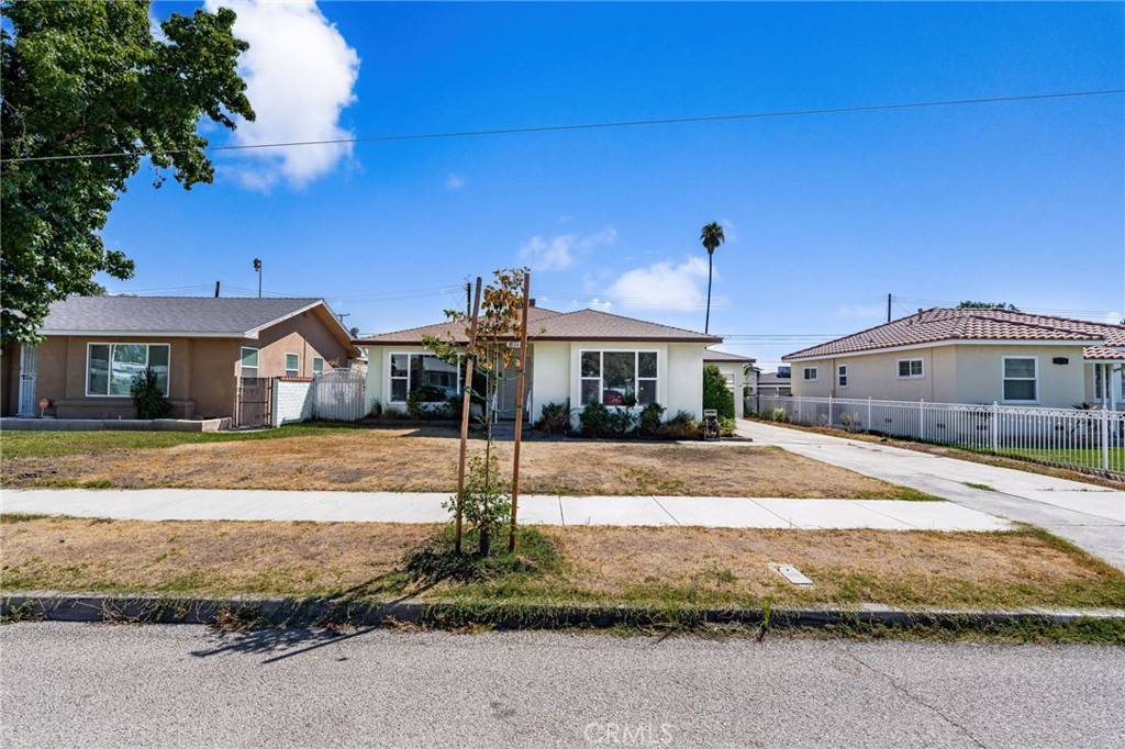 Colton, CA 92324,1184 N Serrano