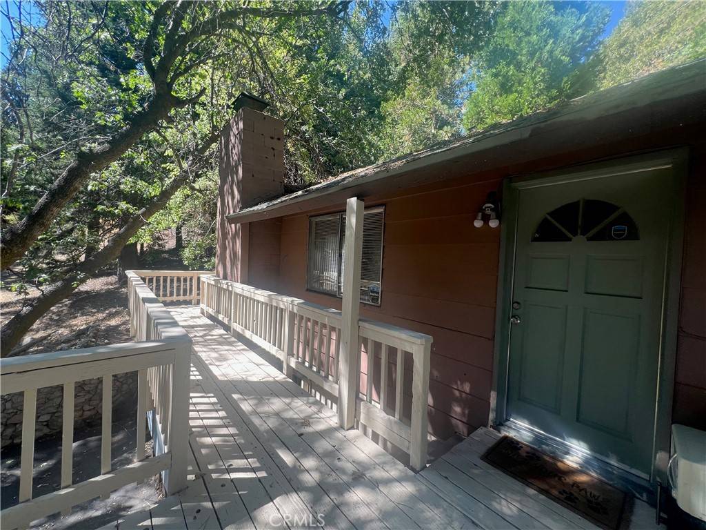 Running Springs, CA 92382,2236 Spring Oak DR