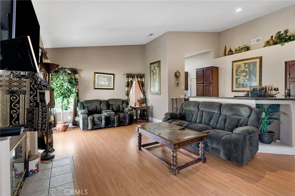 Victorville, CA 92392,14390 Northstar AVE