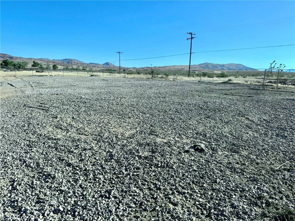 Apple Valley, CA 92308,25733 Lancelet St