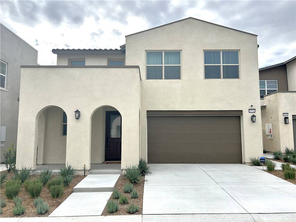 Fontana, CA 92336,15764 Caterpillar DR