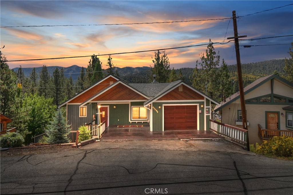 Big Bear Lake, CA 92315,42895 Monterey
