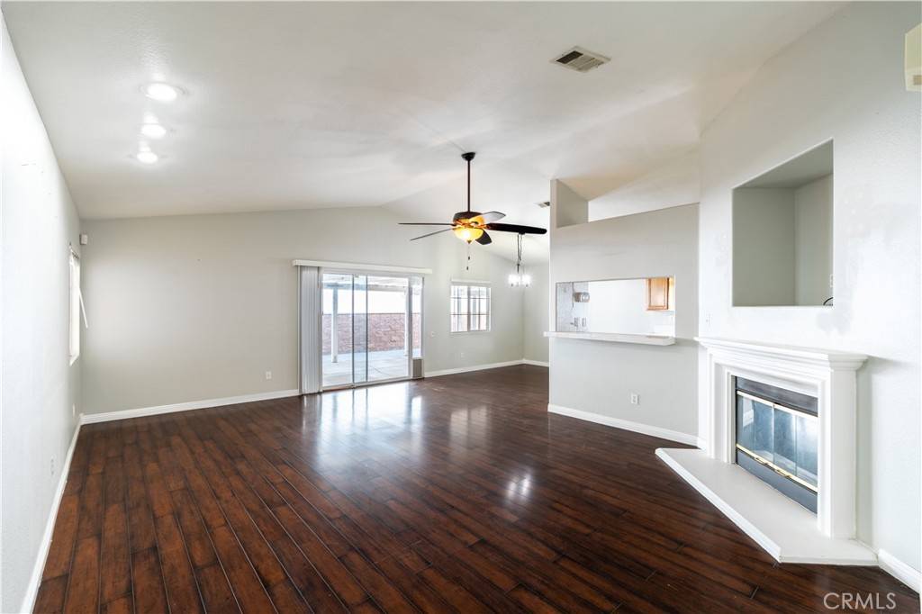 San Jacinto, CA 92583,1363 Galileo WAY