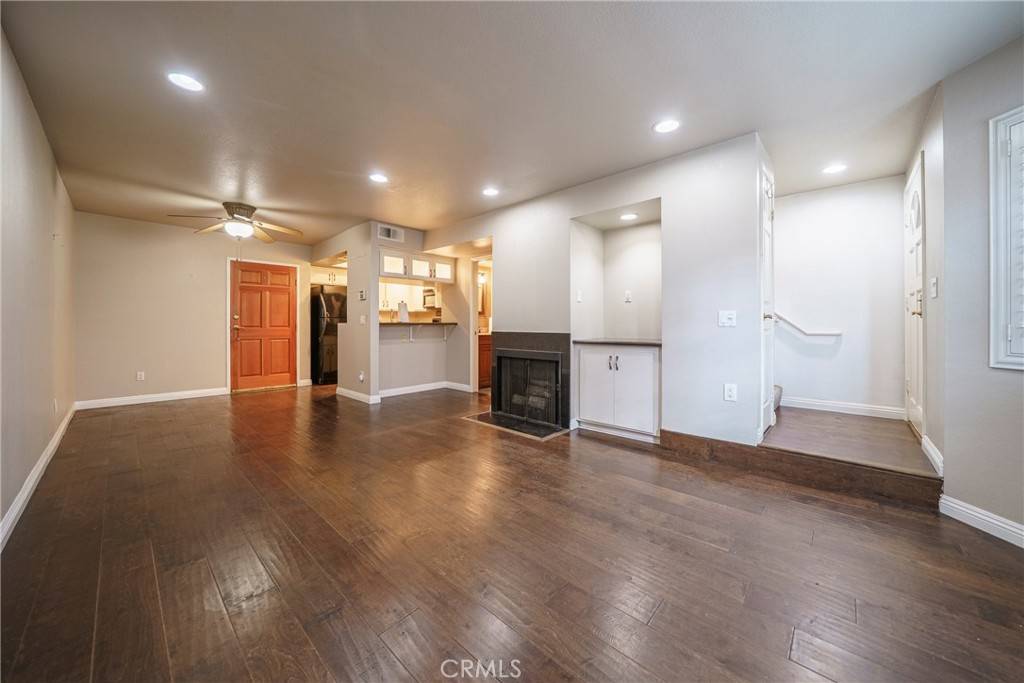 Paramount, CA 90723,13919 Arthur AVE #22