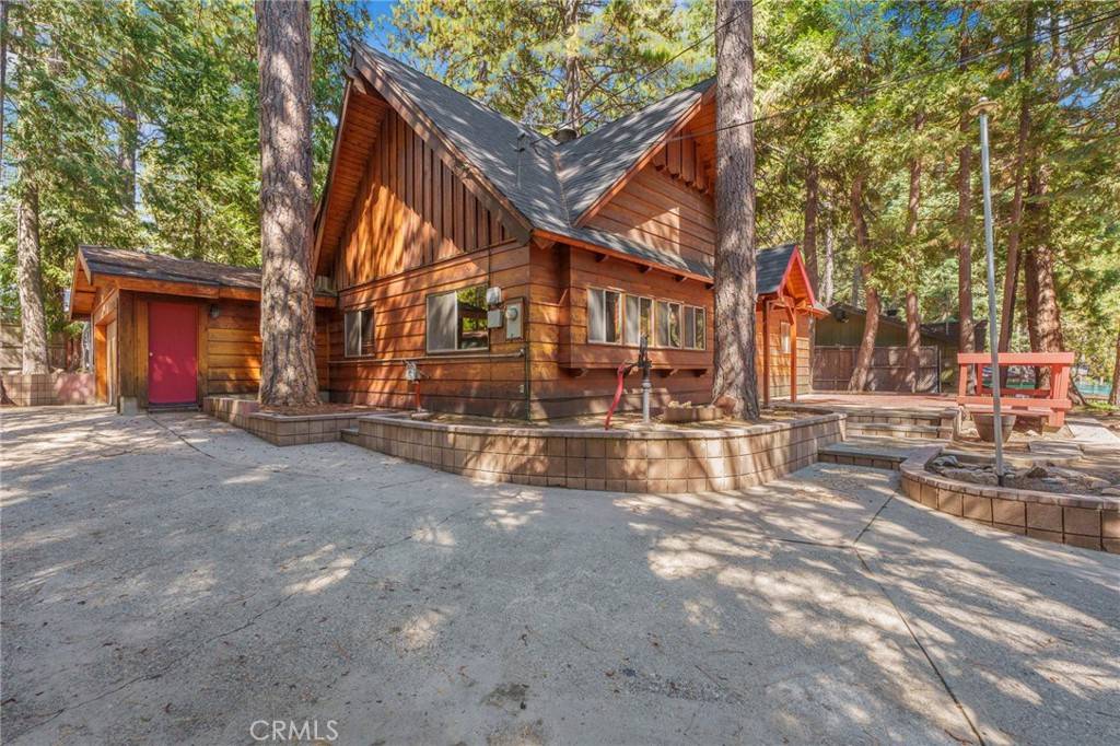 Running Springs, CA 92382,31308 Firwood