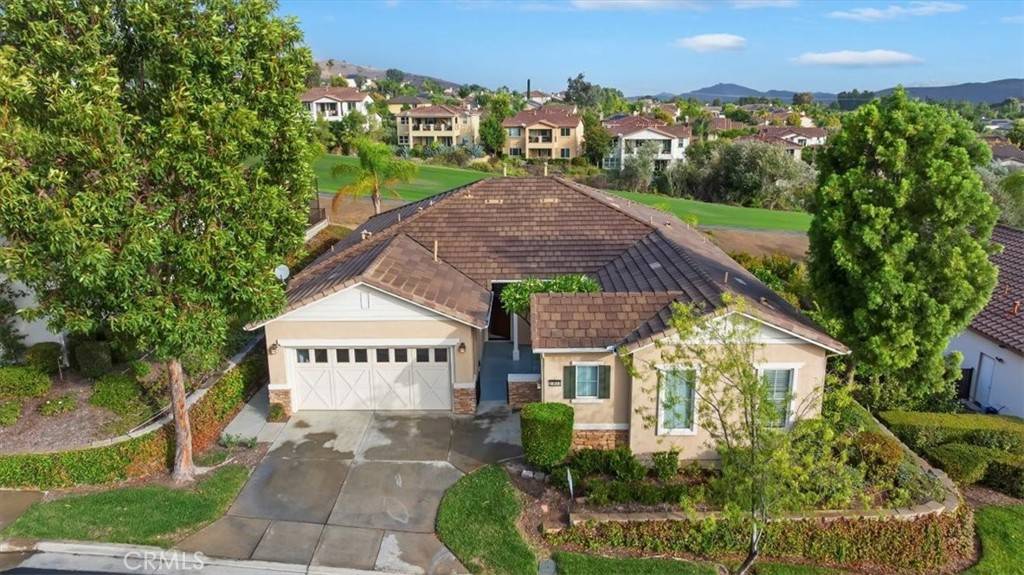 Corona, CA 92883,23833 23833 Fawnskin DR