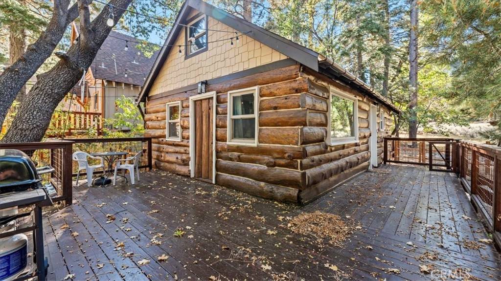 Big Bear, CA 92315,42721 Willow AVE