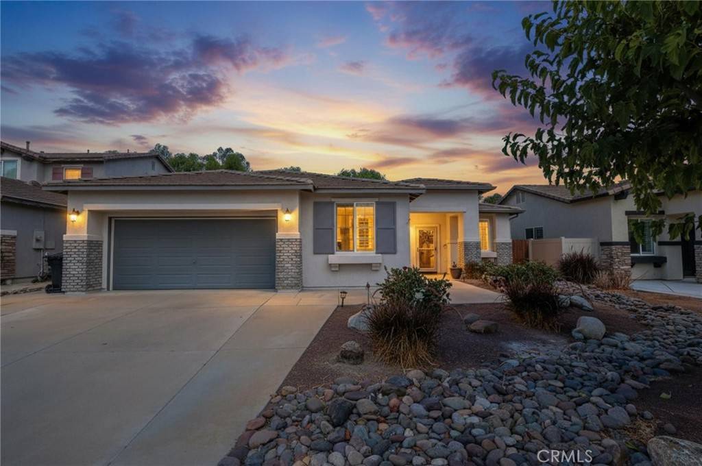 Lake Elsinore, CA 92530,15062 Amorose ST