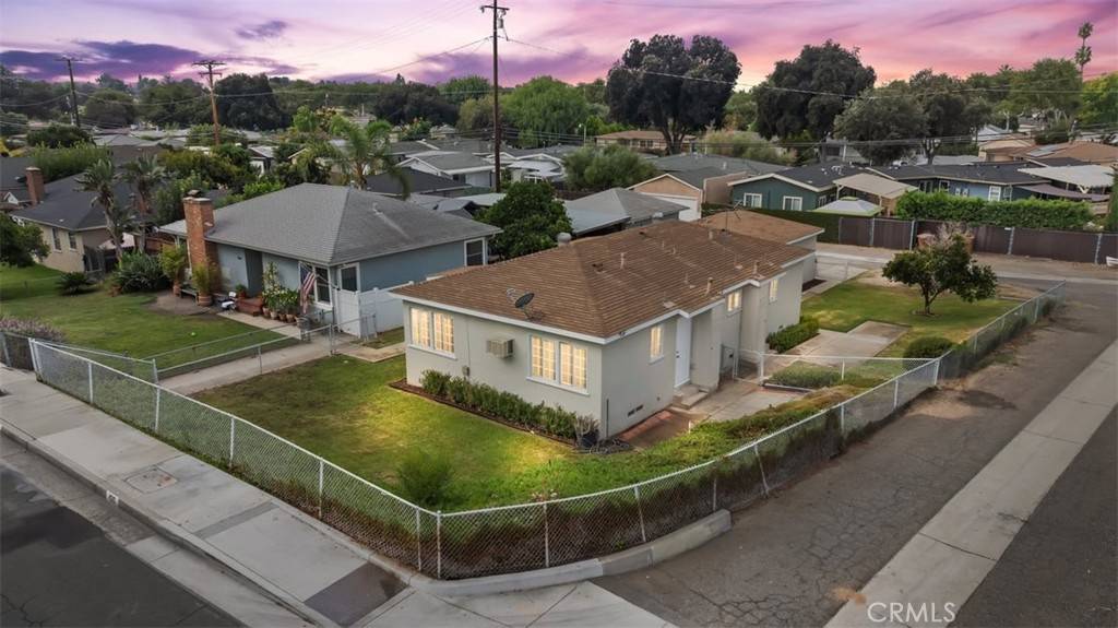 Fullerton, CA 92833,433 435 N Basque