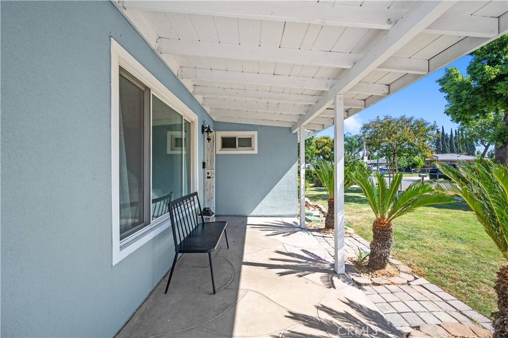 Riverside, CA 92503,8989 Pembroke AVE