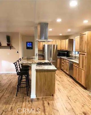 Lake Arrowhead, CA 92352,27957 Lakes Edge