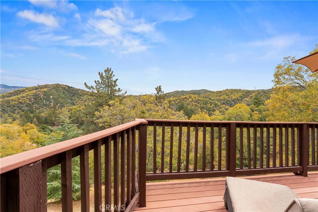 Cedar Glen, CA 92321,705 Cypress RD