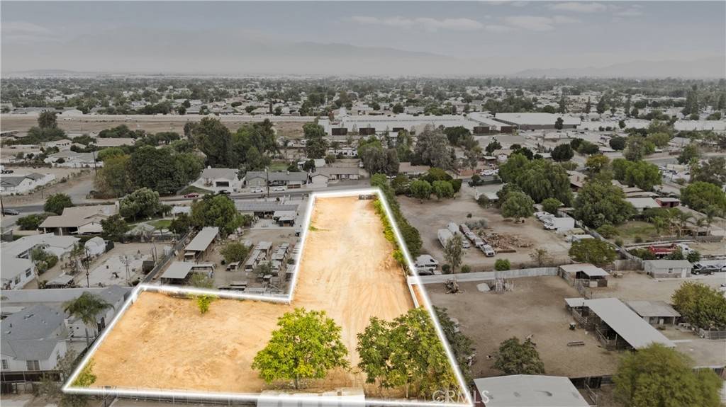 Jurupa Valley, CA 91752,0 Holmes AVE