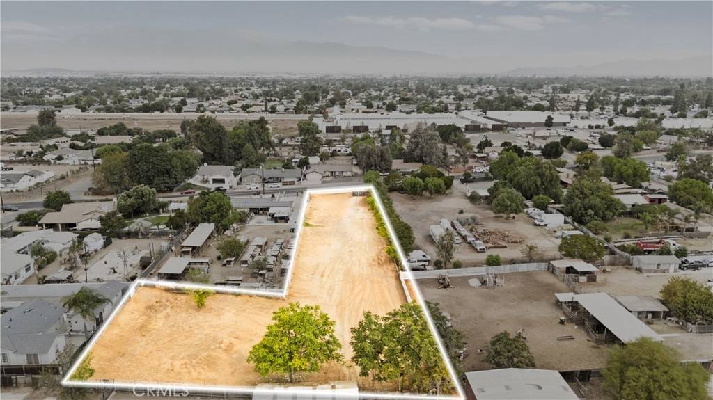 Jurupa Valley, CA 91752,0 Holmes AVE