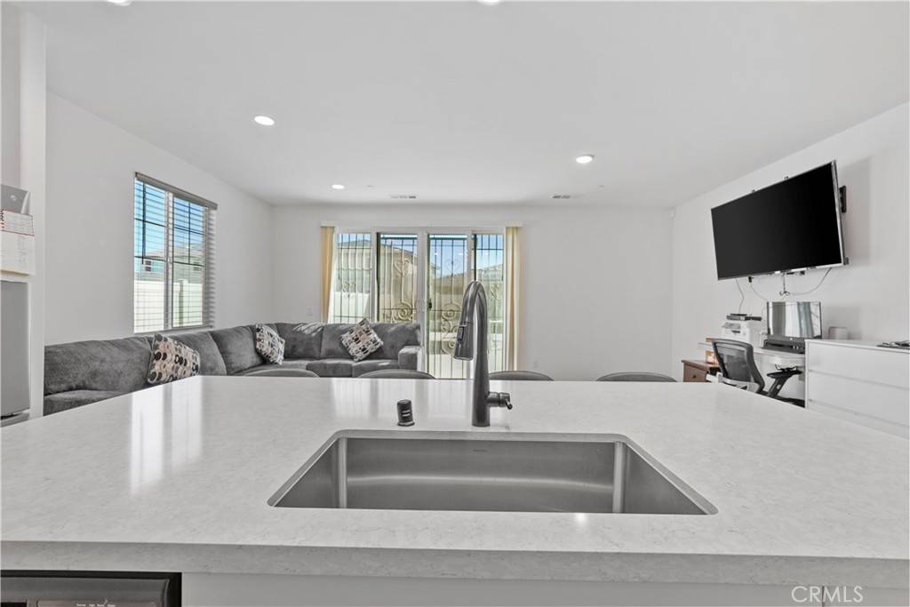 Perris, CA 92570,2451 spring wheat street