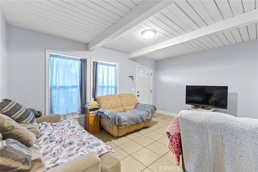 Bloomington, CA 92316,18585 14th