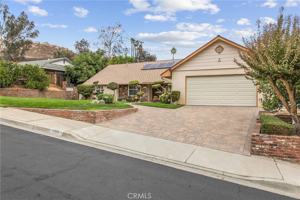 Riverside, CA 92505,5421 Sierra Vista