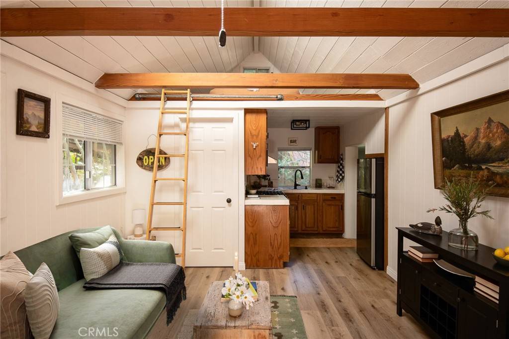 Lake Arrowhead, CA 92352,782 Lake DR