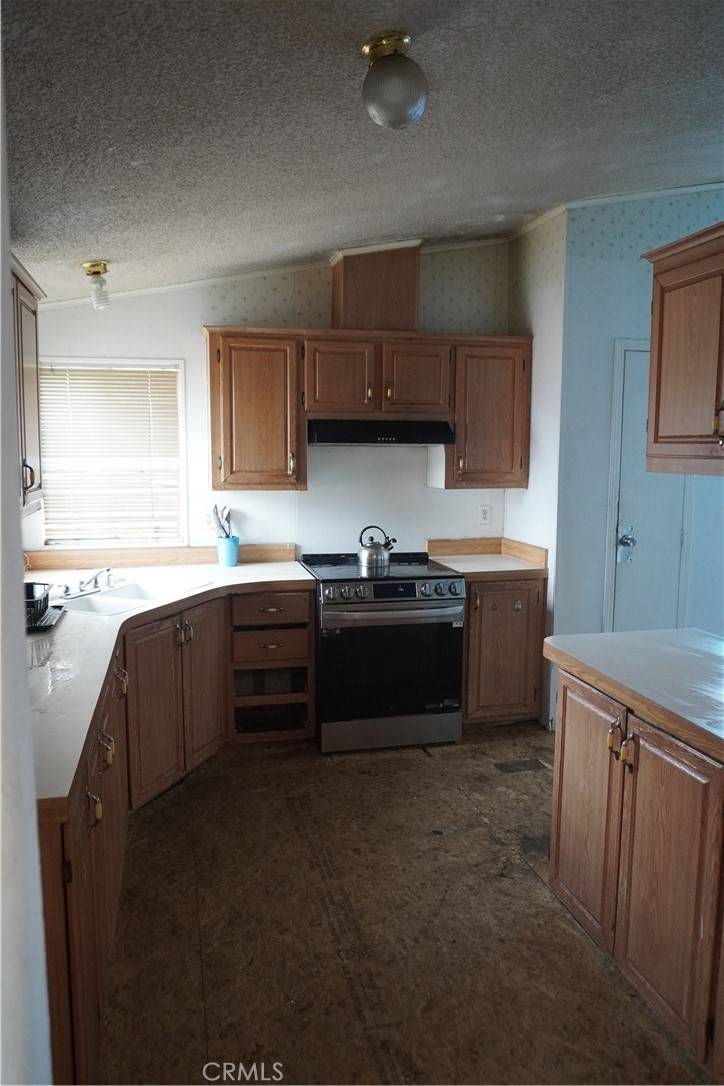 Perris, CA 92570,20810 Oleander