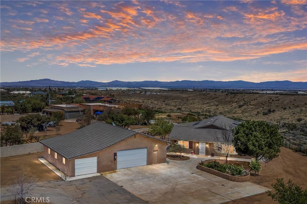 Oak Hills, CA 92344,7045 Oak Hill RD