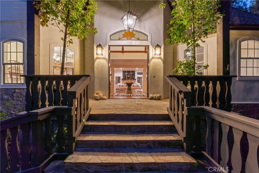 Lake Arrowhead, CA 92352,29198 Pigeon Hawk LN