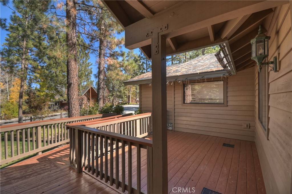 Big Bear Lake, CA 92315,111 Stony Creek