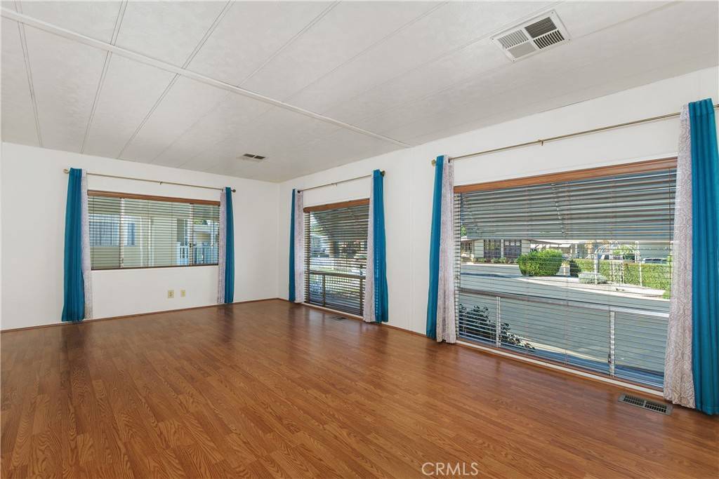 Redlands, CA 92374,1251 Lugonia #54