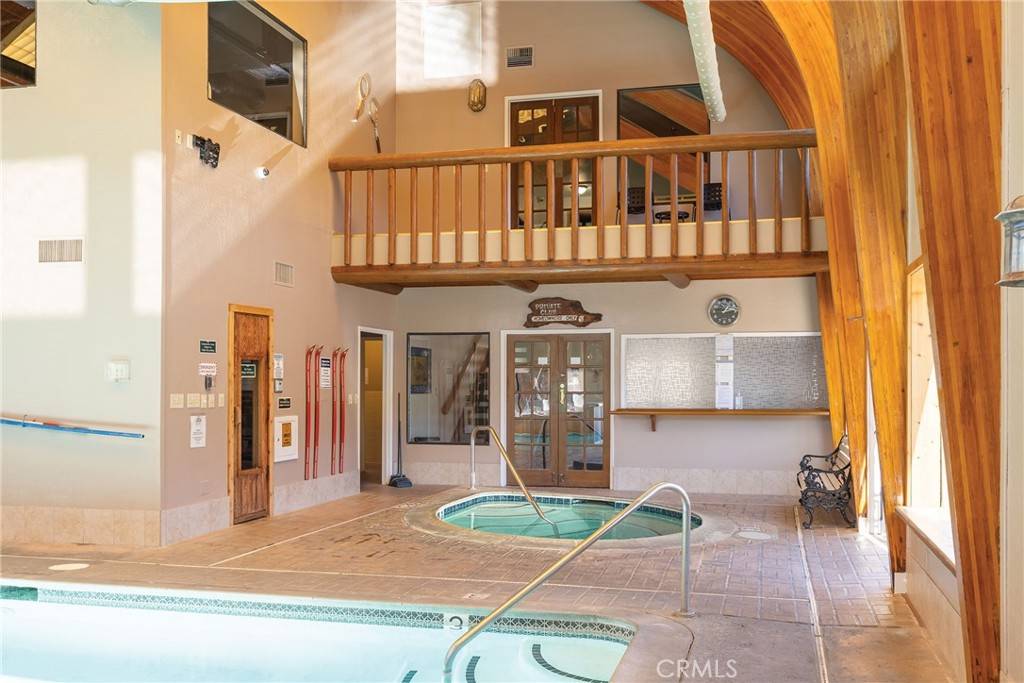 Big Bear Lake, CA 92315,39802 Lakeview DR #32