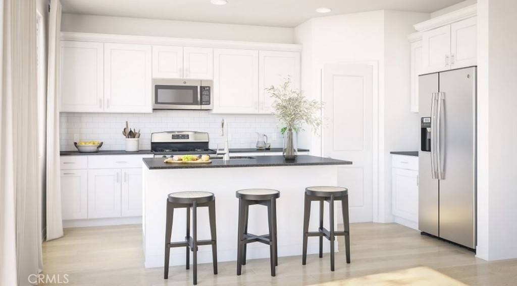 French Valley, CA 92596,34499 Sakura LN