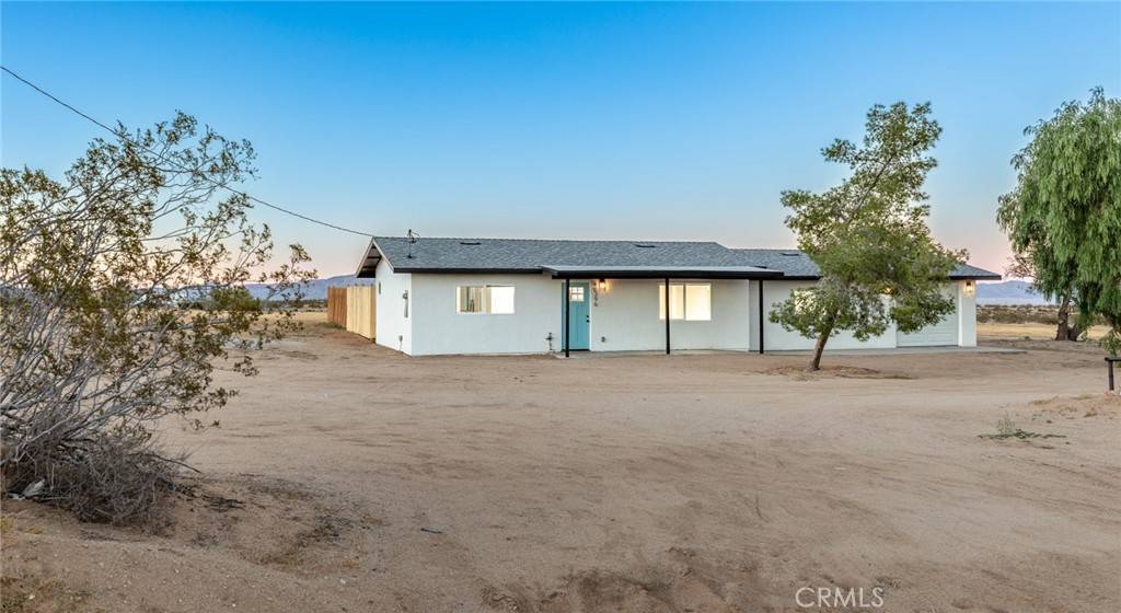 Landers, CA 92285,60396 Napa RD