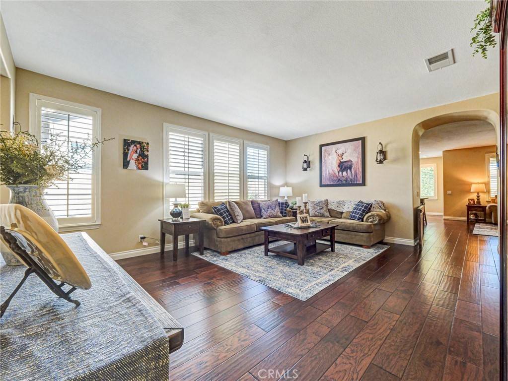 Eastvale, CA 92880,7904 Port Arthur