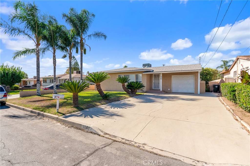 Rialto, CA 92376,538 N Oakdale