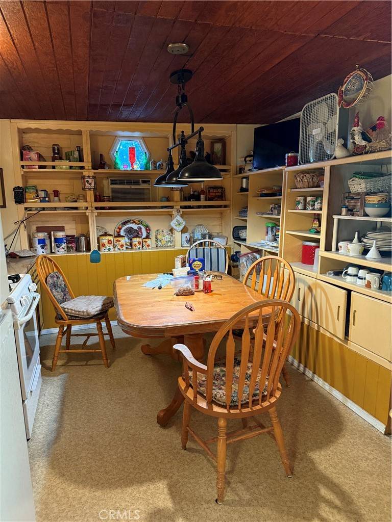 Rialto, CA 92376,1510 W Merrill