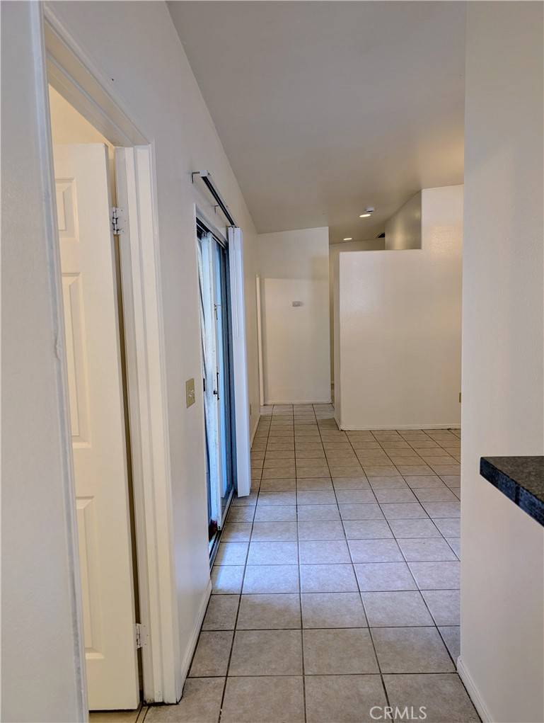 Cathedral City, CA 92234,29680 Landau