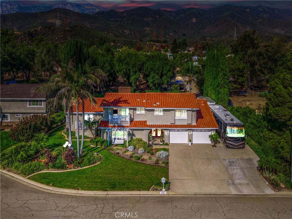 Alta Loma, CA 91737,8922 Caballero