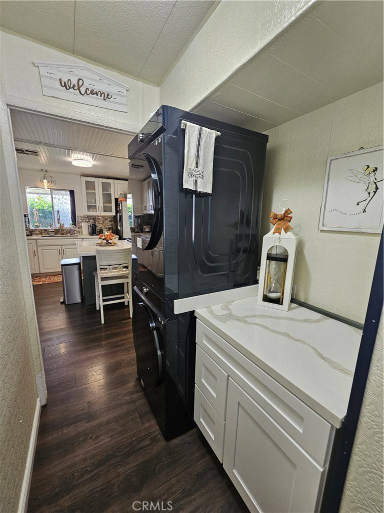 Redlands, CA 92374,626 N Dearborn ST #186