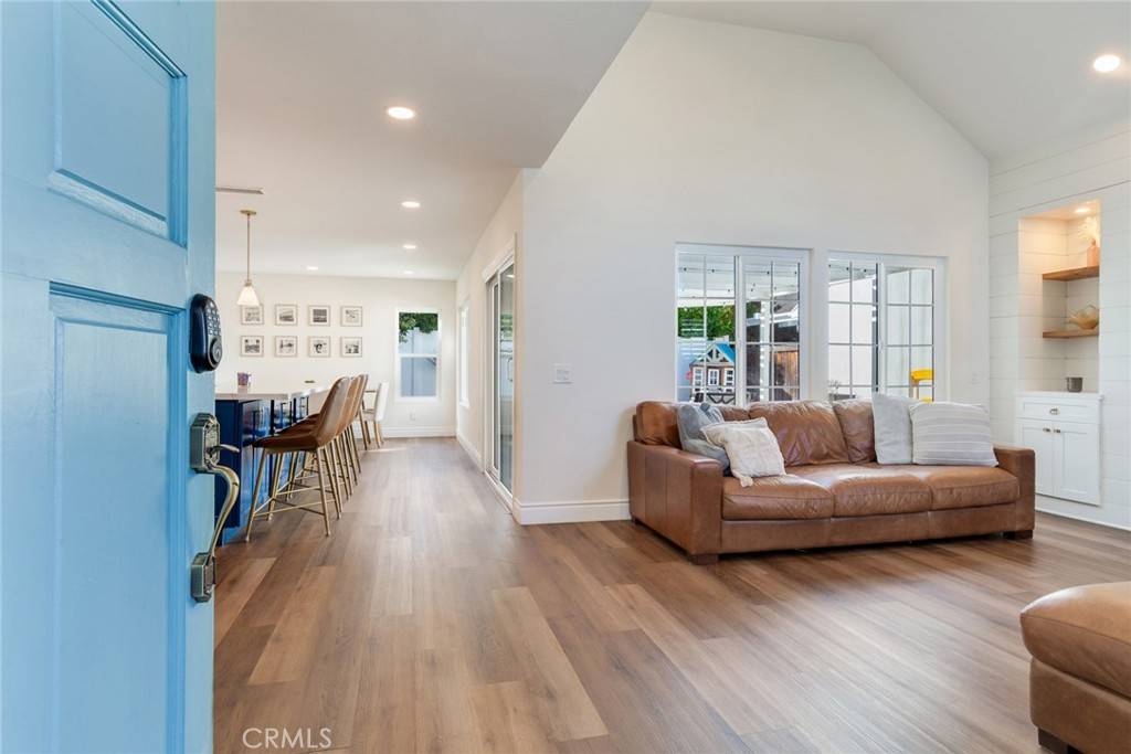 Mission Viejo, CA 92691,27642 White Fir LN