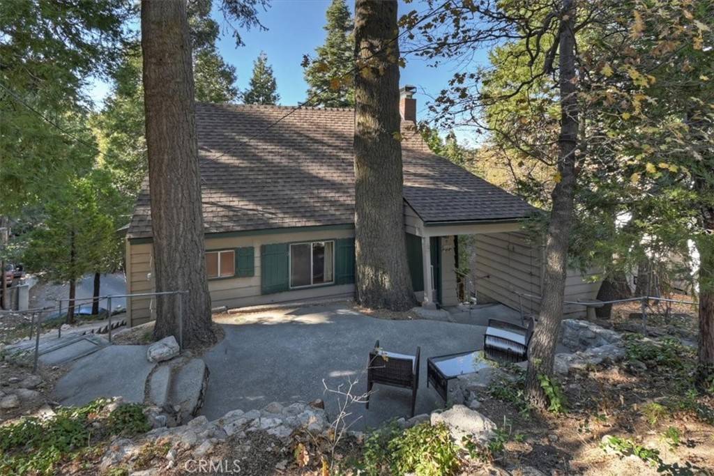 Twin Peaks, CA 92391,620 Cedar LN