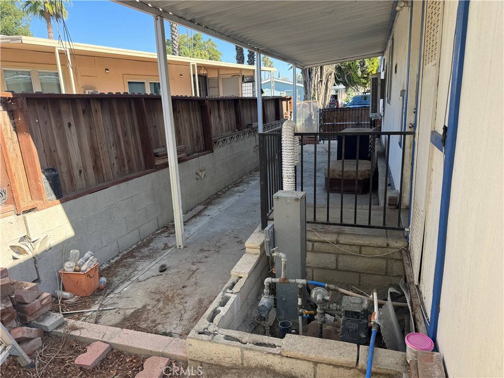 Eastvale, CA 91752,5800 Hamner #287