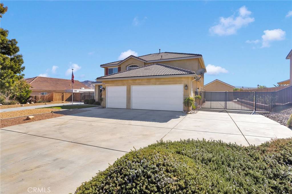 Hesperia, CA 92345,19063 Mono RD