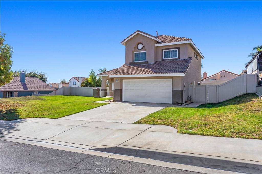 Highland, CA 92346,7608 Chanticleer